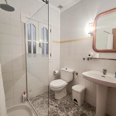 Volkkanrentals View House *