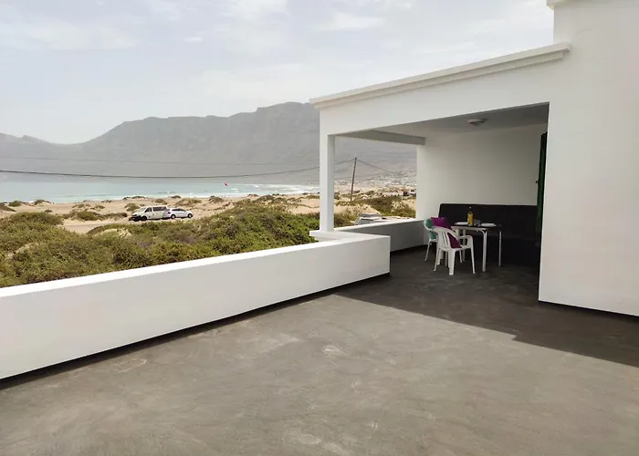 Volkkanrentals View House Σπίτι διακοπών Famara